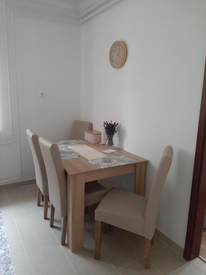 Megyeri Apartman Pócsmegyer Dış mekan fotoğraf