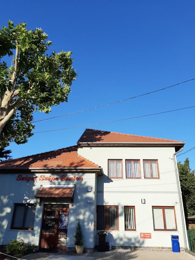 Megyeri Apartman Pócsmegyer Dış mekan fotoğraf